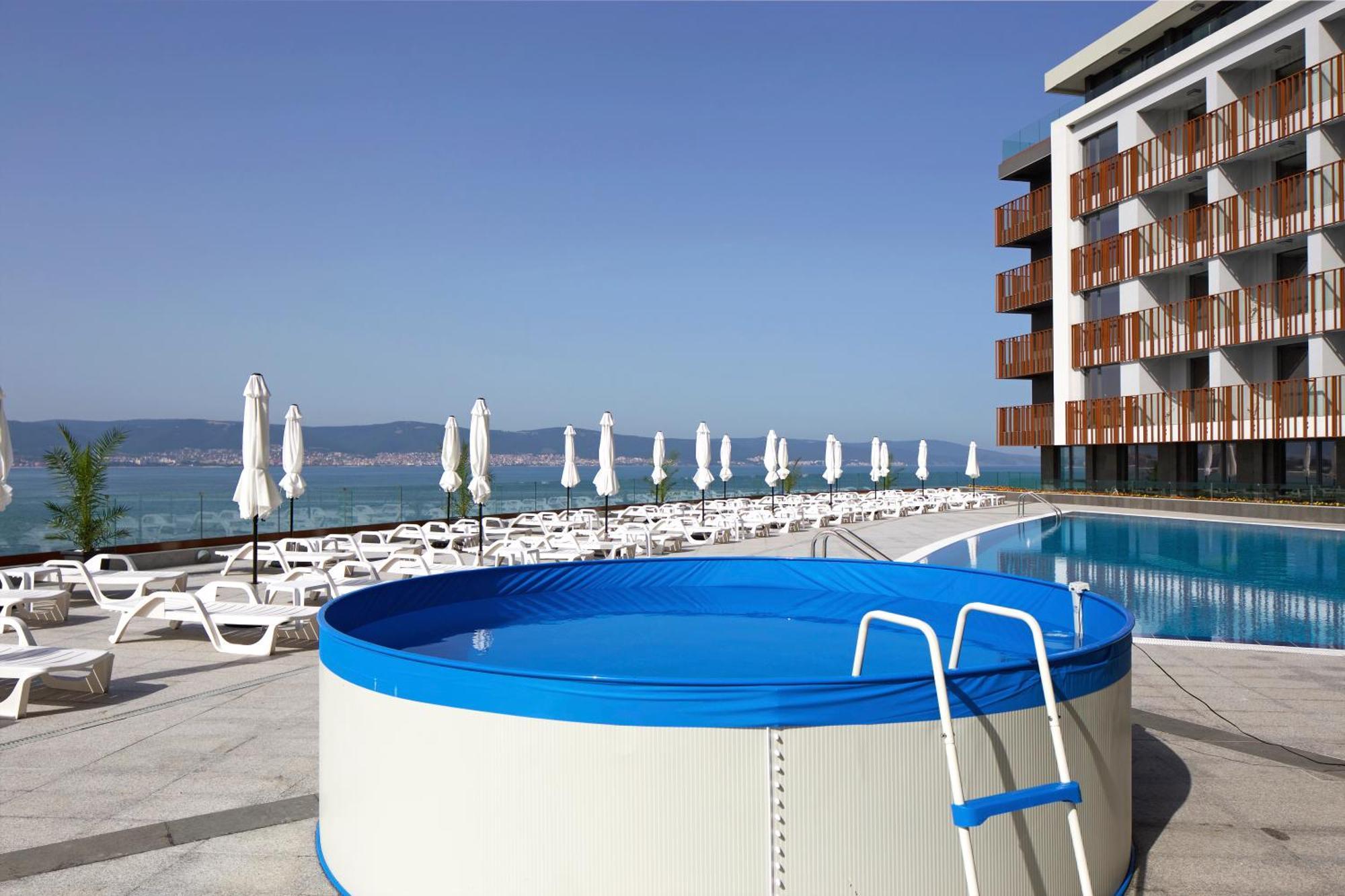Sea View Apartment In Paradiso Nessebar Extérieur photo